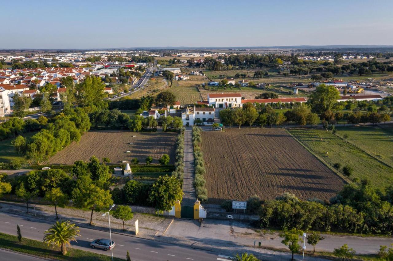 Qsf Agro Turismo Quinta Da Sagrada Família Villa Évora